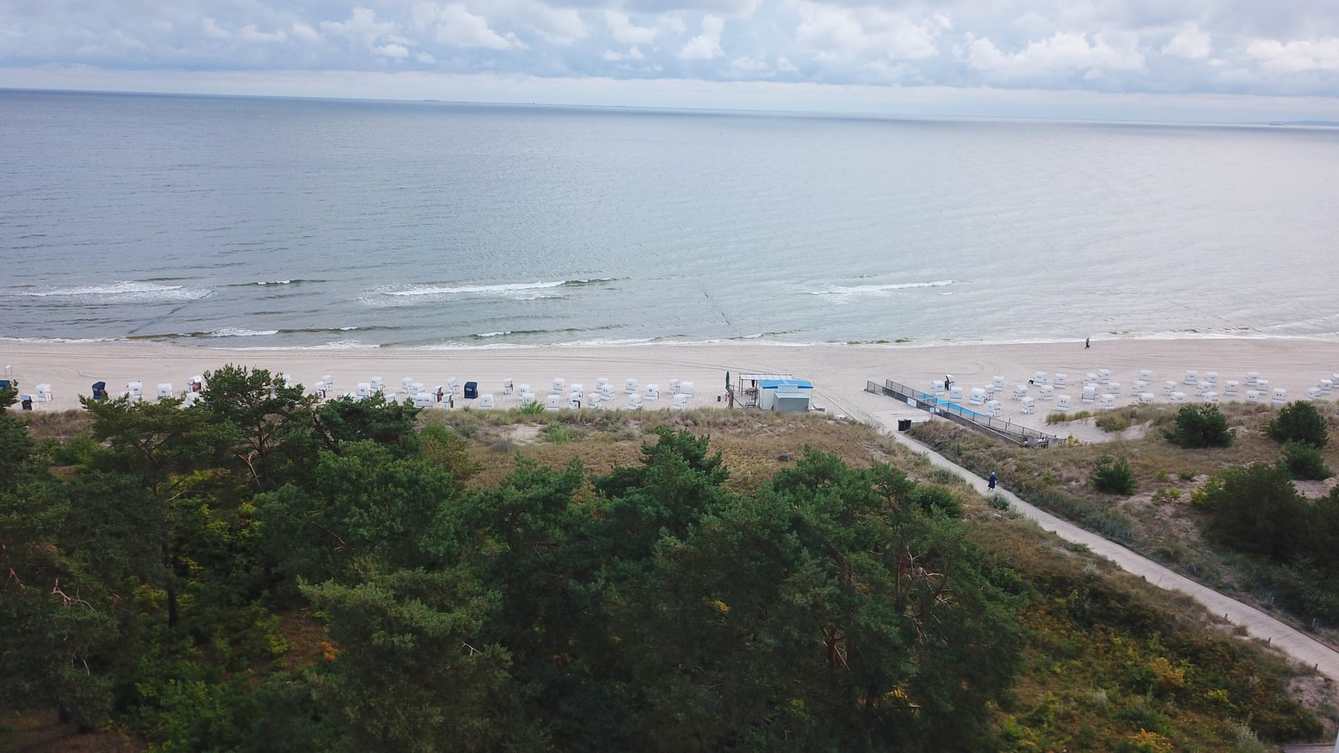 Dünenweg zum Bansiner Strand – der kurze Weg vom Haus Aurell ans Wasser