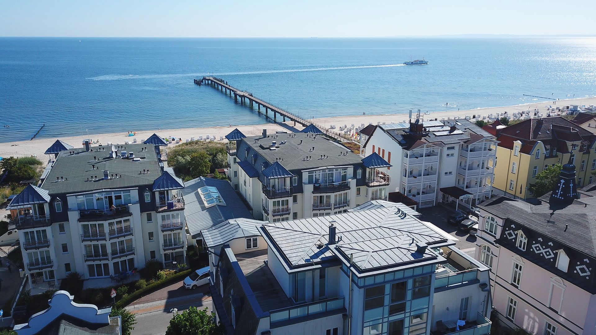 Villa Artemis Bansin: Ferienwohnungen nah am Ostseestrand