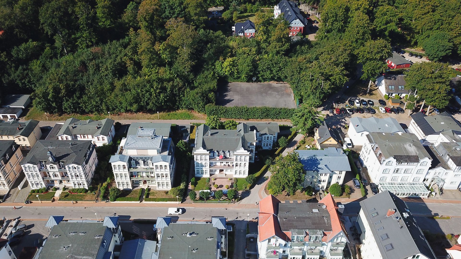 Villa Astrid Bansin: Ferienwohnungen nah am Ostseestrand